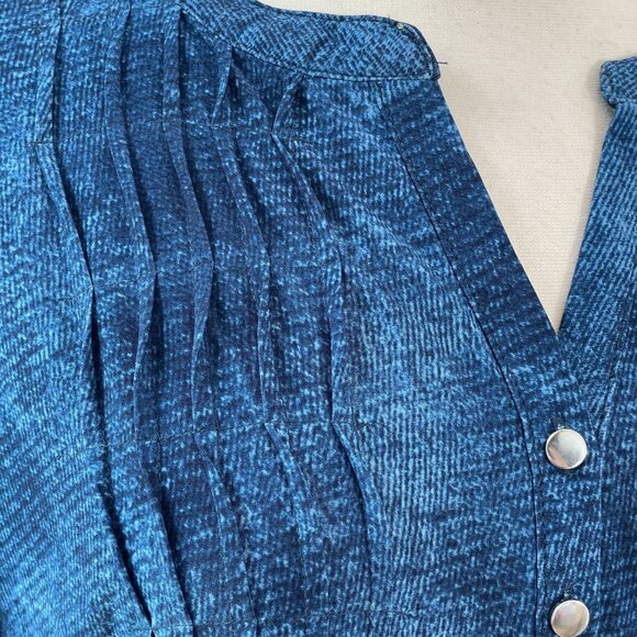 Cocomo Woman Plus 1X Blue Pleated Tunic Top Stretch Button Front Roll Tab Sleeve - Picture 3 of 9